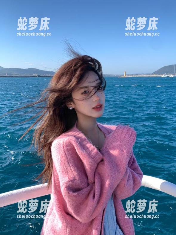 最新的17吃瓜入口，暴露了哪些“甘甜”八卦？我能先尝一口吗？