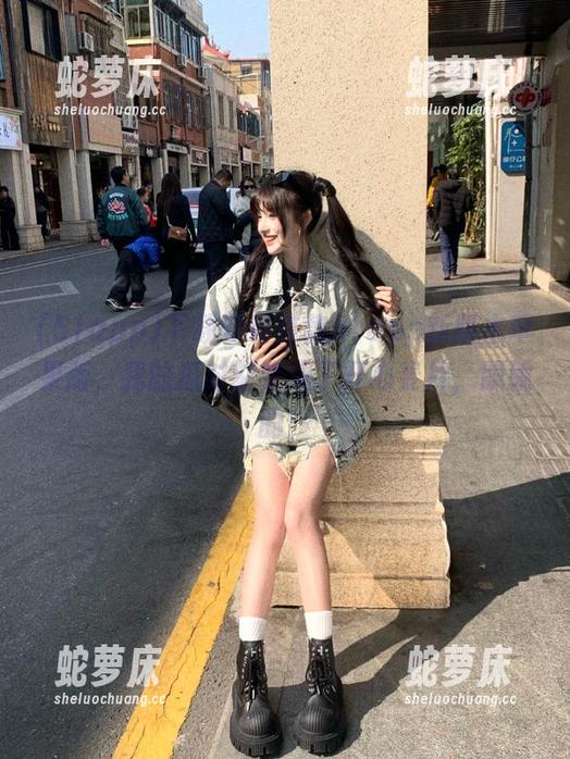 下载安装这款51app新版本苹果版，我的瓜时刻变成了开心麦片，脆脆的！