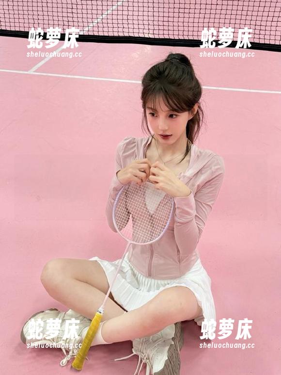 “51吃瓜”app的官网，真是个“吃瓜台”！我好像刚被塞满了一口瓜。