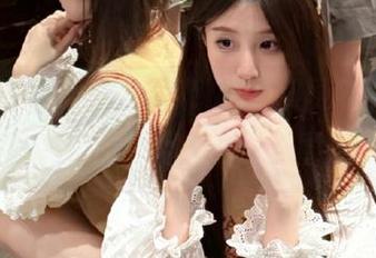 “51吃瓜fun”又更新，长姿势的时间到了，大家准备好围观了么？