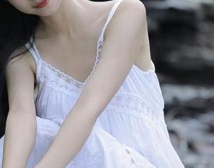 打开51最新吃瓜网址，你会觉得生活充满了戏剧性，竟然还有这种视频！