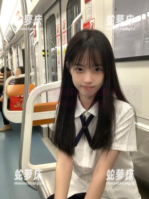 52黑料网站：我和吃瓜杠上了，周末不休息的节奏！