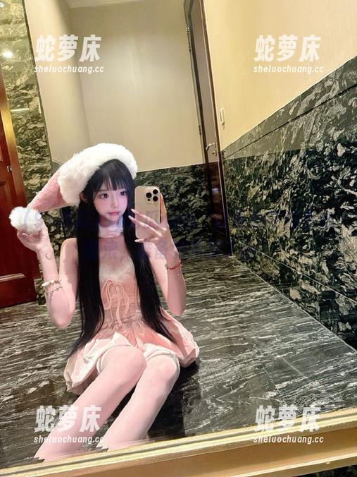 91吃瓜app，让黑料在你手心翻滚，准备好接招了吗？