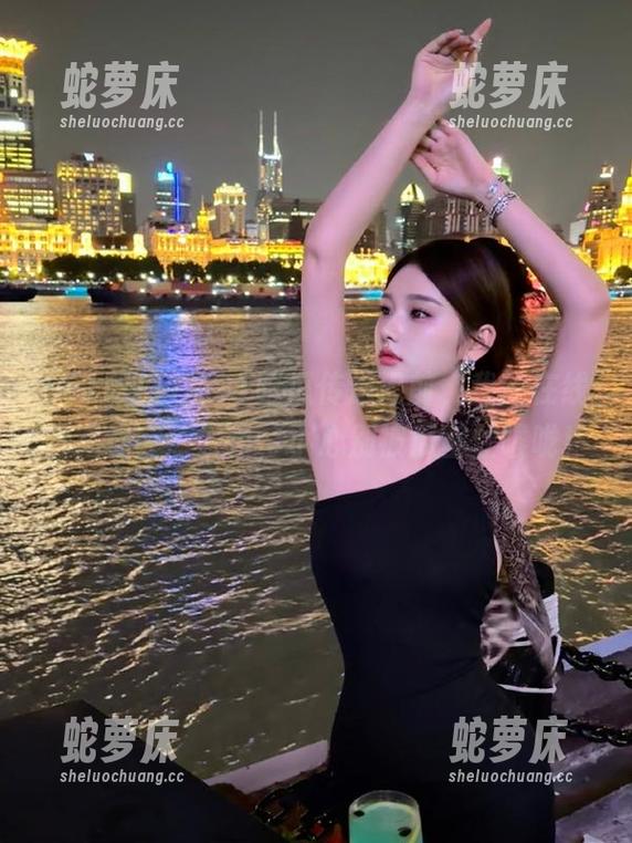 在91吃瓜传送门前，我的在线饥渴症突然发作，小心别被瓜塞住喉咙！