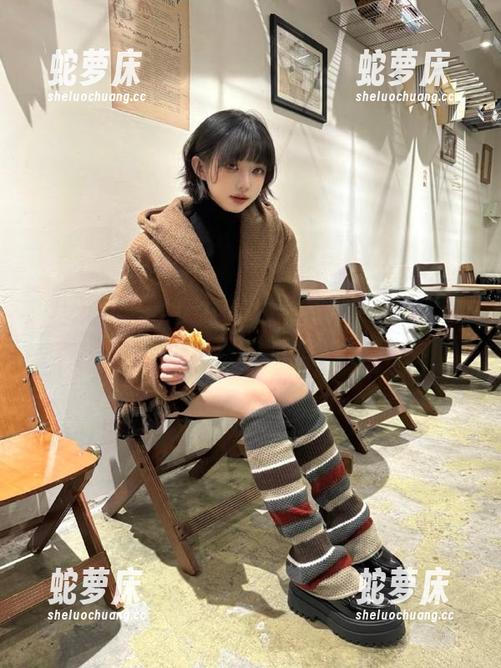 下载cggolive，成就你从“路人”到“吃瓜王”的华丽转身！