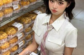 我说，登录“hl02.co”，能看到啥神奇消息嘛，快来试试这个辣手摊牌！