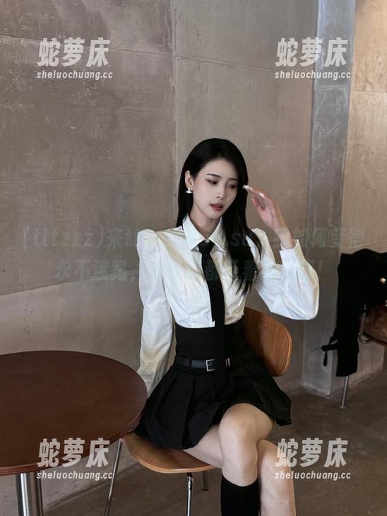 来tttzzz668.su，我如何变得永不迷路，连吃瓜都带着方向感！