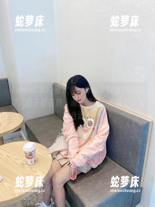 每次看www.51cg.fun视频，脑子都在转，满腔疑惑：这瓜要多大才合适？