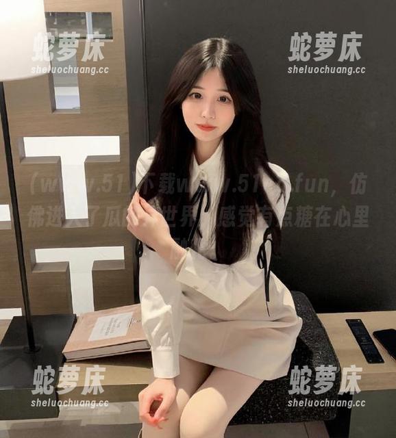 下载www.51cg.fun，仿佛进入了瓜的异世界，感觉有点糖在心里融化。
