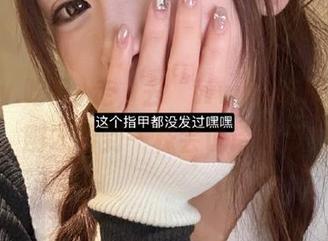 走，去“www.吃瓜”导航，刚才看到一株会说话的瓜！
