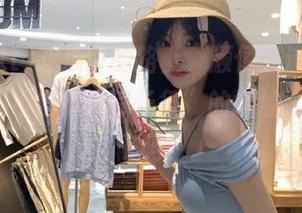 找披萨的路上，顺便经过“zzzttt黑料不打烊万篇长征”的地址，瓜可以干吗？