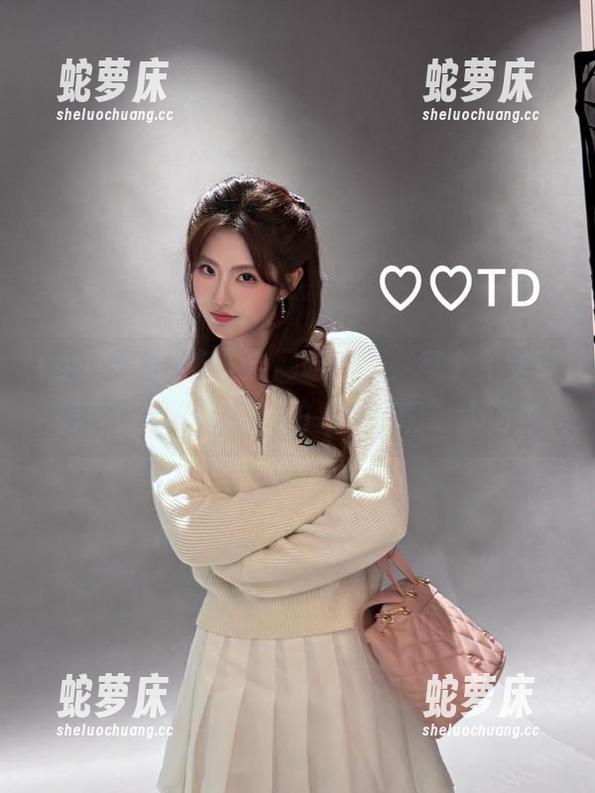 在“全网吃瓜”，每个免费奇葩事件都能引发我的“为啥啊”大问号