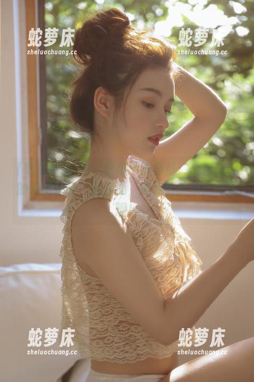 517吃瓜中心导航：来自各方的奇闻趣事，别担心，网我们的瓜正在冒烟！