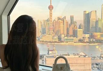 吃瓜大本营官网：最新八卦，让我这心脏又开始小鹿乱撞！