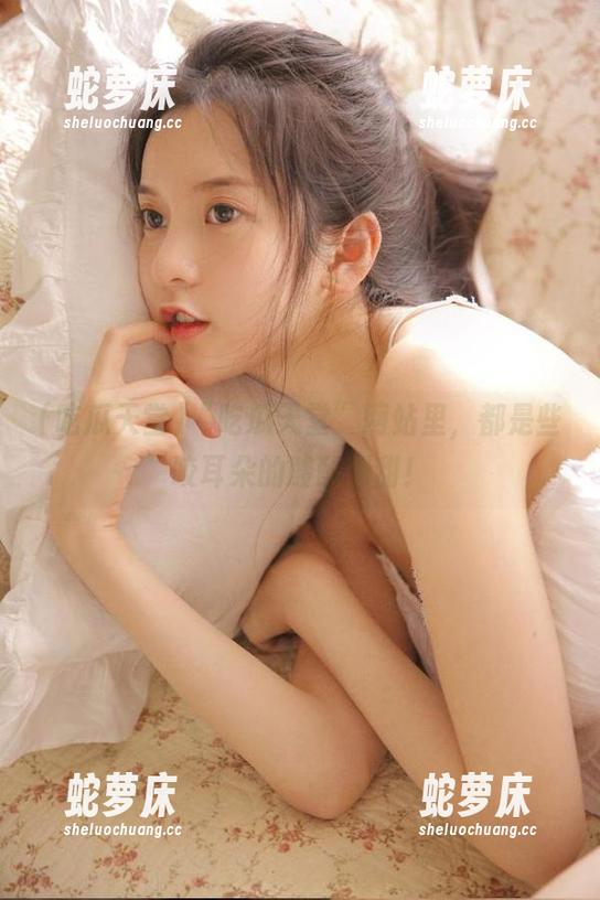 “吃瓜天堂”网站里，都是些咬耳朵的酸酸甜甜！