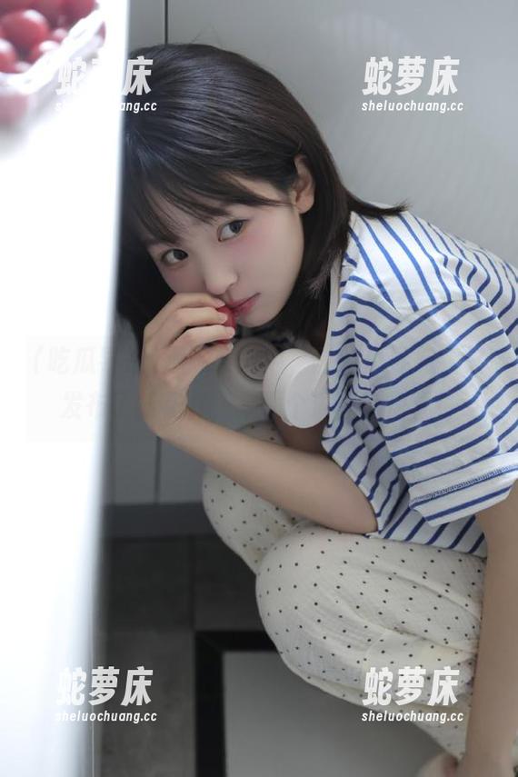 趣味发散中，“吃瓜导航”又发布了新花样，来撞个满怀的惊喜！