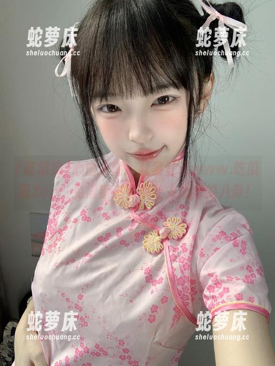 心血来潮，赶紧登录www.吃瓜瓜.top，免得错过那条让人心痒的八卦！