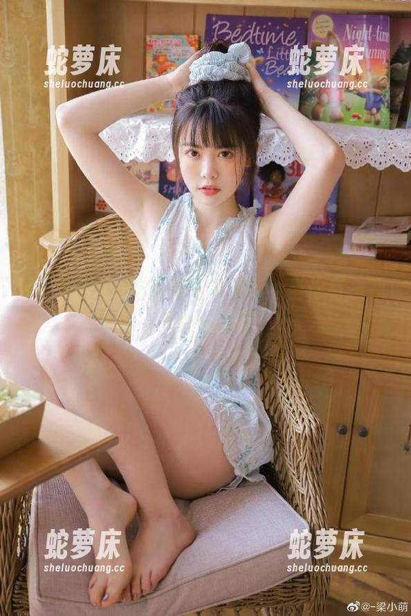 吃瓜论坛苹果版：当你有一颗八卦的心时