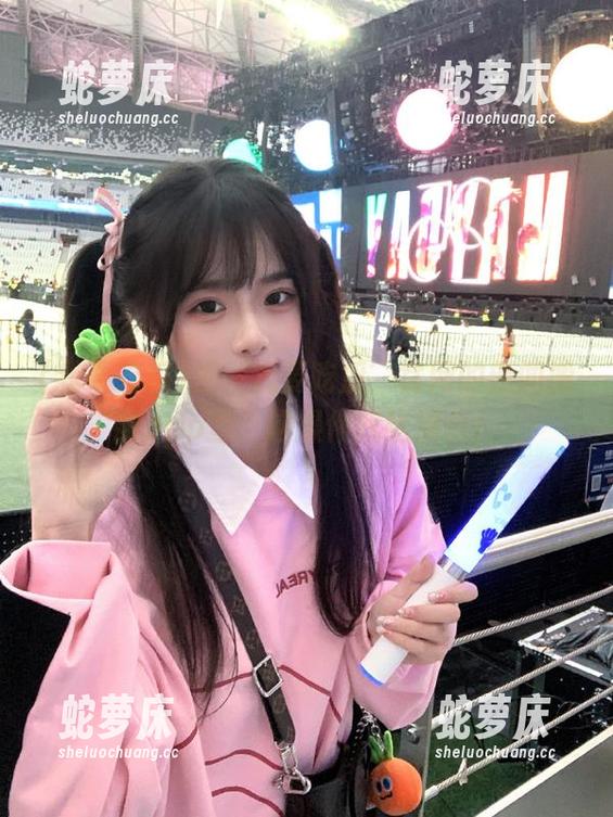 把‘我要吃瓜’官网的新闻搬到app里，这操作我给满分！