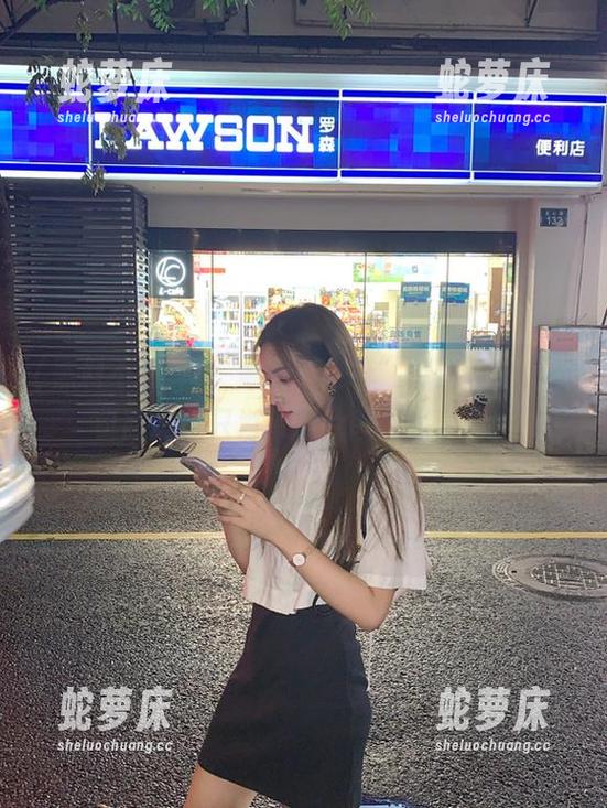“黑料不打样”传送门前，我铤而走险只为了那片段供我享用！