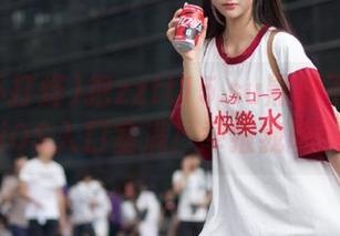 把zztt15.su黑料不打烊的iOS入口塞满！举报我吧！
