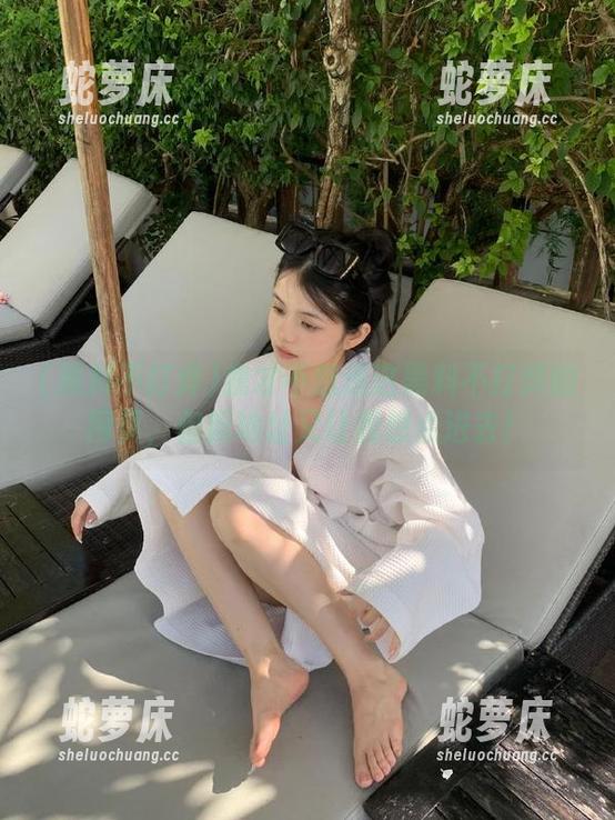 我才不想追这黑料不打烊的网页，但新地址又让我想点进去！