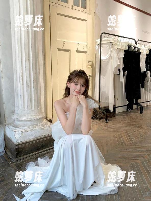 黑料不打烊地址大放送，天天在线观看快乐无极限！