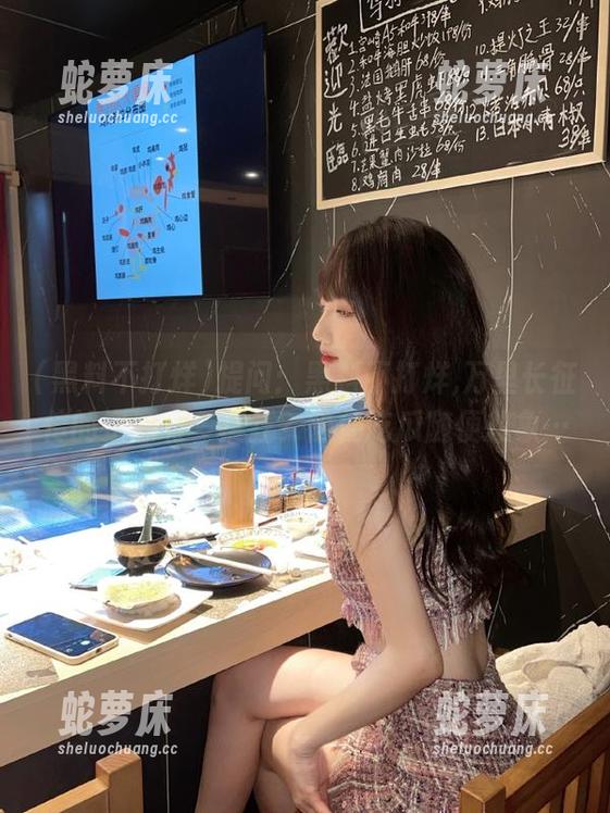 提问：黑料不打烊,万里长征传的资源有多疯狂？随便吃瓜随便想象…