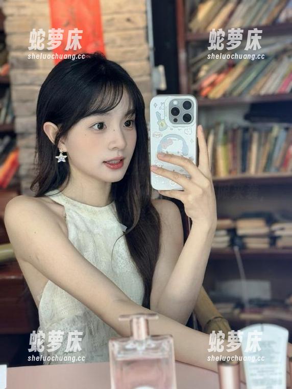 “zztt46黑料不打烊官网”，传送门一扭，小道消息就无限来袭，老司机们准备好了吗？