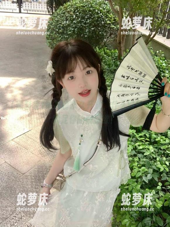 黑料榜永久开放，什么时候都能满足你的窥探欲！