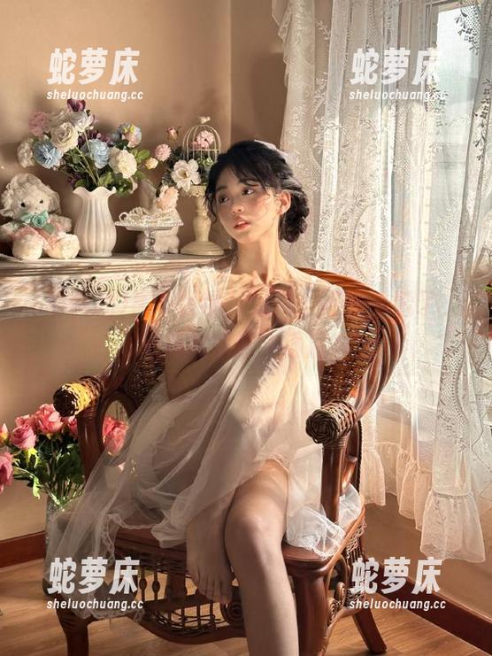 黑料社的传送门，可别小看了，爆料厚度堪比火锅底料！