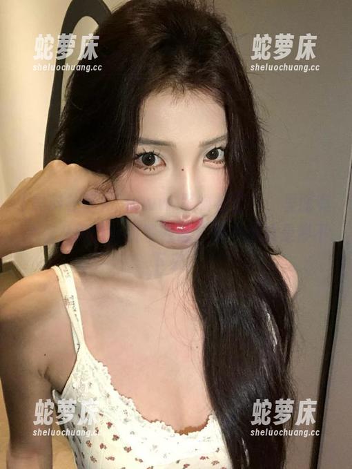 “www.黑料社区”，里面有个永久的八卦引擎，哇，怪不得总是停不下来。