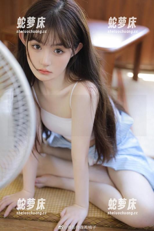 今天又来黑料网分享你们的“心灵鸡汤”？别忘了顺便刷一波明星的新八卦哦！
